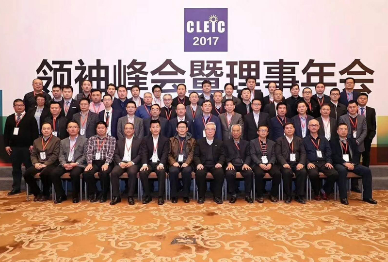  喜讯 | 海洋之神HY590获中国智慧物流与智能制造装备技术优秀品牌