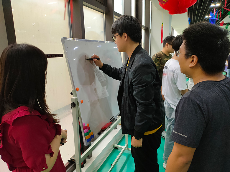 浓情端午 · 温馨共享 | 海洋之神HY590举办“品粽子 · 玩游戏 · 迎端午”主题活动