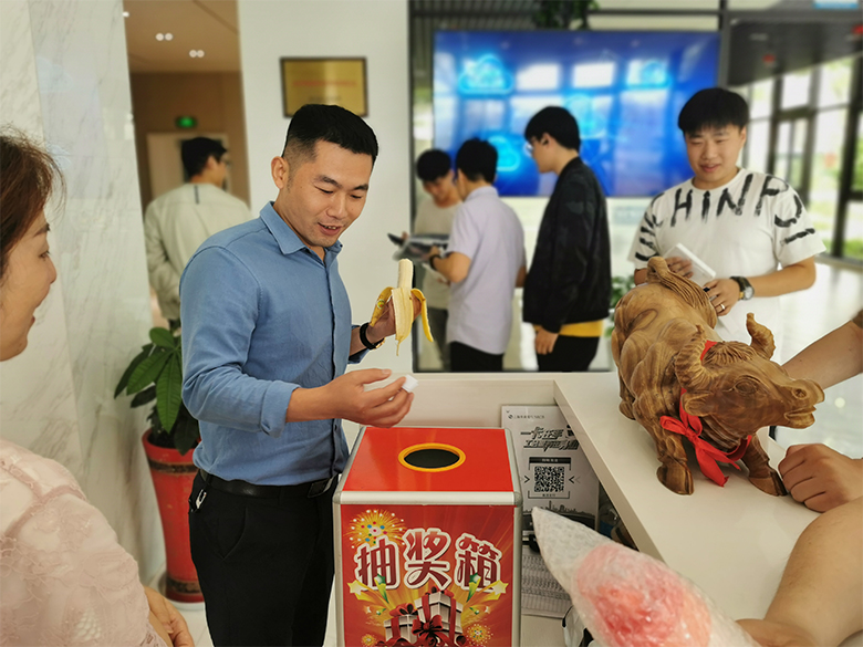 浓情端午 · 温馨共享 | 海洋之神HY590举办“品粽子 · 玩游戏 · 迎端午”主题活动