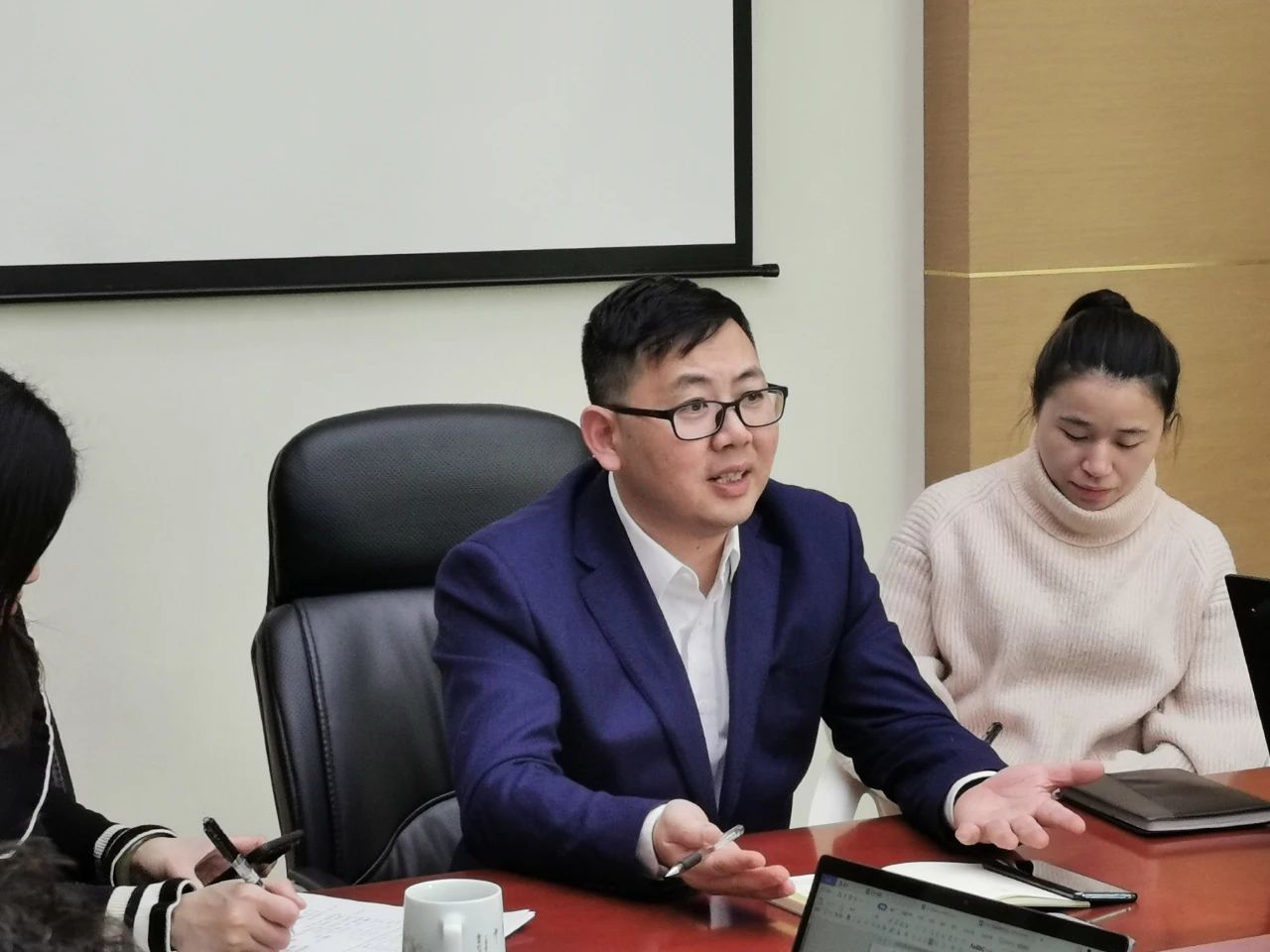 共谋新发展，逐梦新航程 | 海洋之神HY590召开年终总结大会