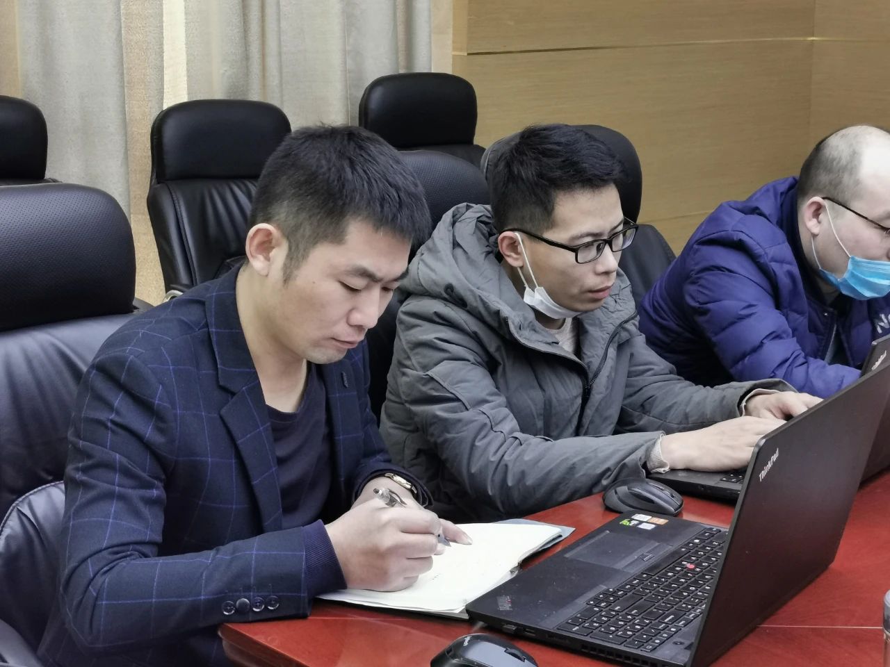 共谋新发展，逐梦新航程 | 海洋之神HY590召开年终总结大会