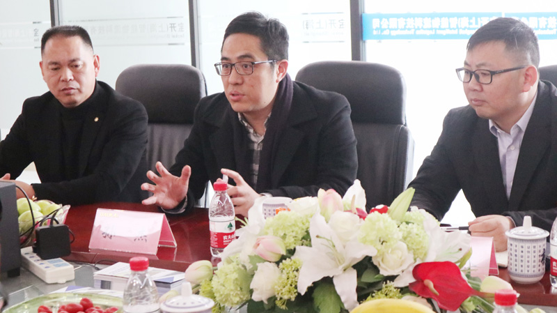 新闻 | 赋能新发展：东航申宏与海洋之神HY590智能开启战略合作