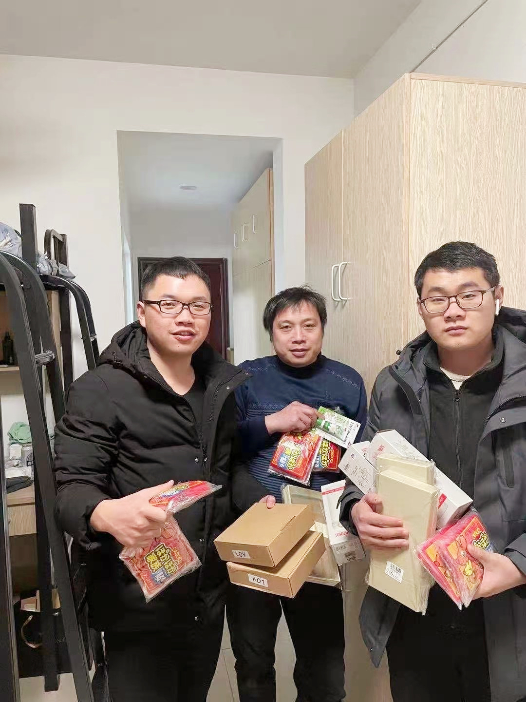 让冬日更暖 | 海洋之神HY590工会开展“寒冬送温暖”专项活动