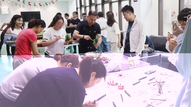 品粽香滋味，绘多彩生活 | 海洋之神HY590举办“包粽子 · 绘彩蛋 · 迎端午”主题活动