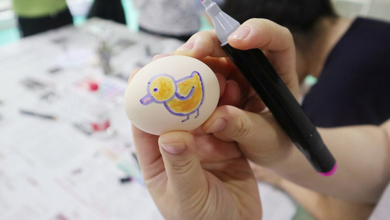 品粽香滋味，绘多彩生活 | 海洋之神HY590举办“包粽子 · 绘彩蛋 · 迎端午”主题活动