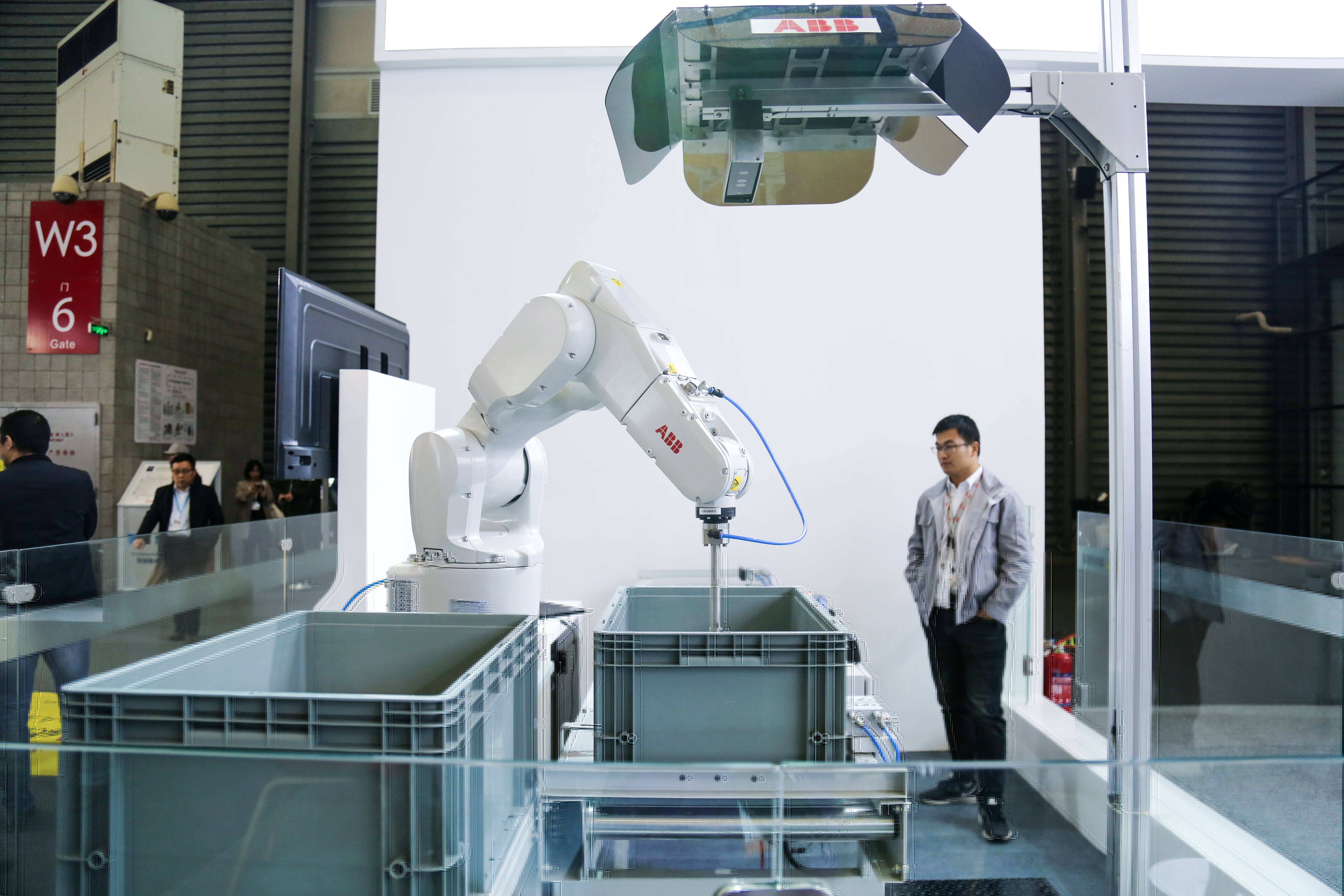 新闻 | 海洋之神HY590常务副总裁 王雷受邀出席CeMAT ASIA创新沙龙