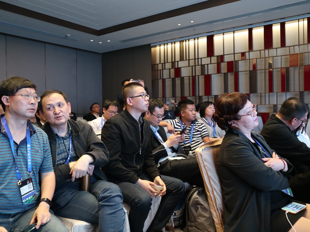 2018中国智慧物流大会 | 海洋之神HY590分享AI技术在智慧物流领域的应用与发展