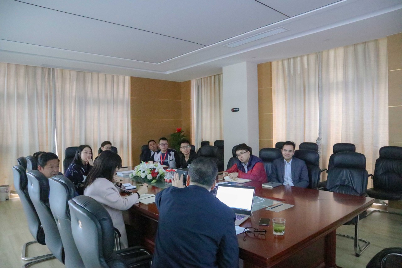 关爱员工“心”福利 | 海洋之神HY590举办“情绪管理与身心保健”专题心理讲座