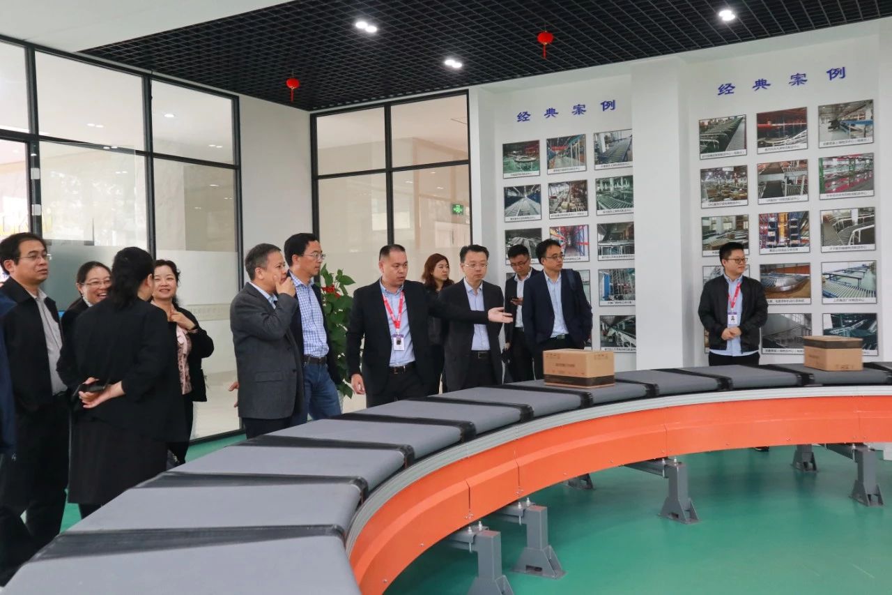 快讯 | 北京市大兴区区委领导莅临海洋之神HY590参观考察