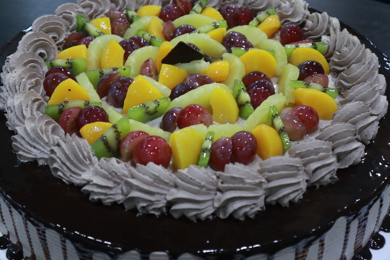 八月未央，欢聚一夏 | 海洋之神HY590集体生日会：共享欢乐时刻