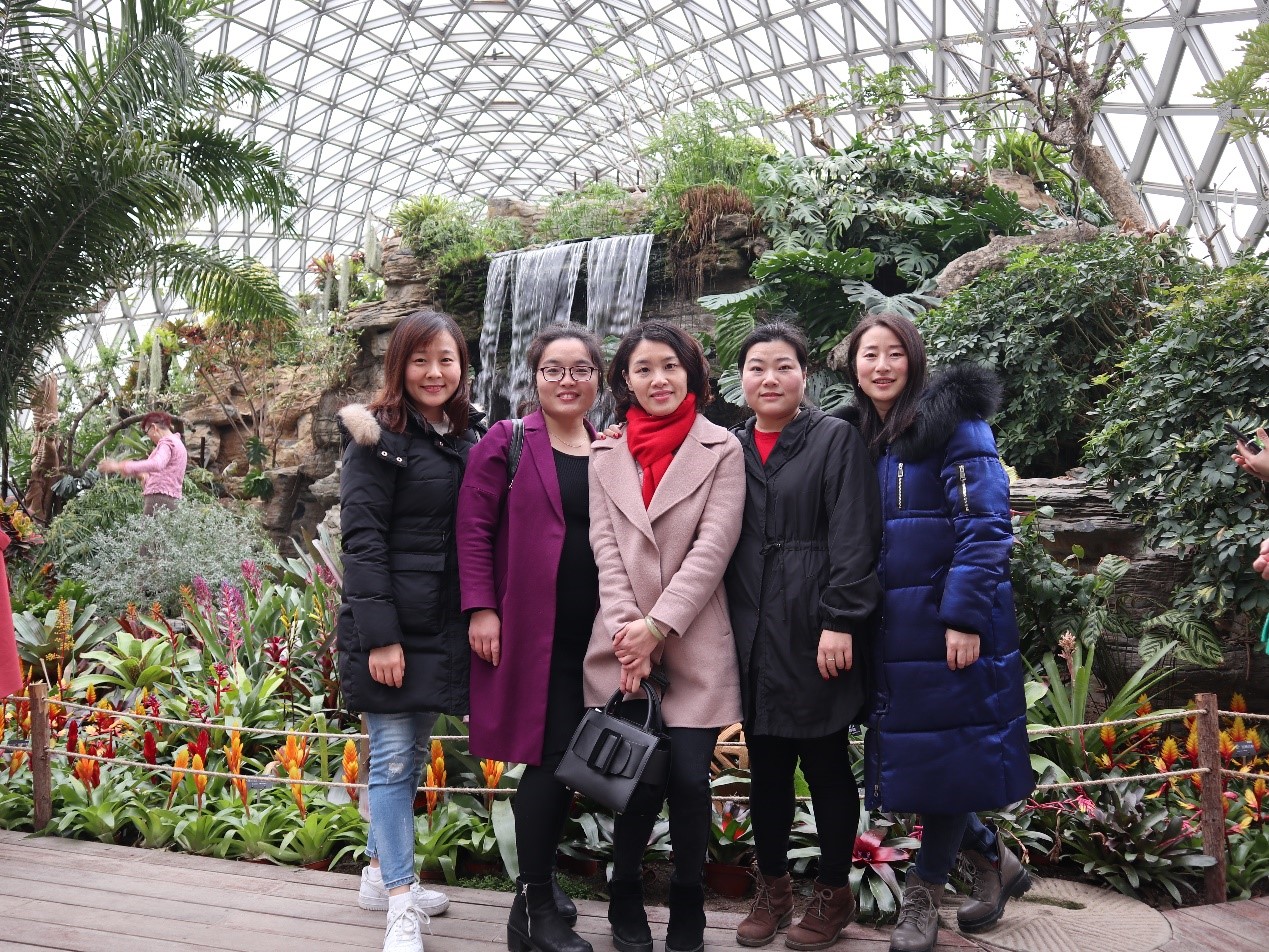 新闻 | 海洋之神HY590组织“相约春季，欢畅游园”三八节主题活动