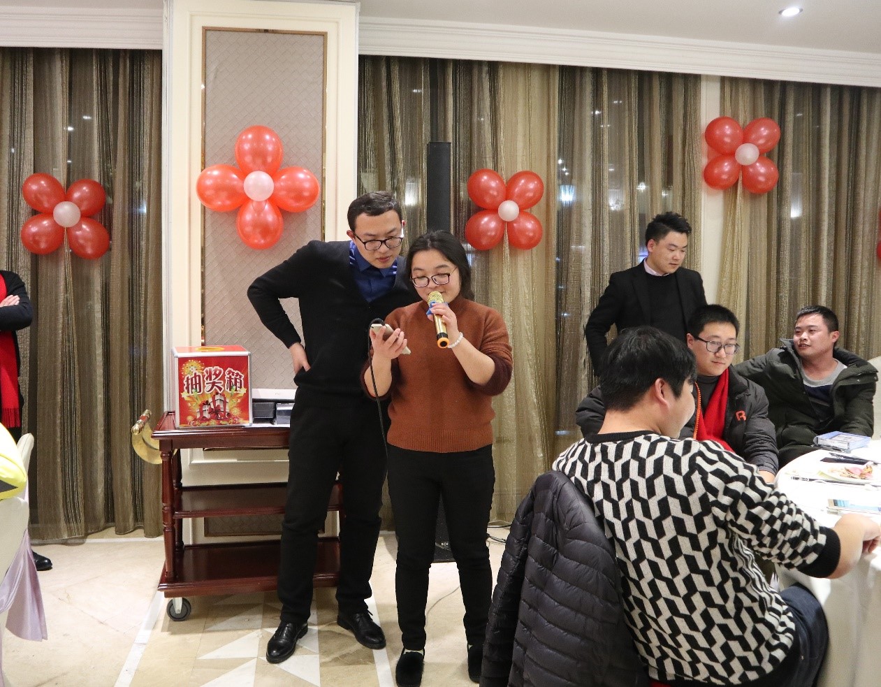 新闻 | “不忘初心创辉煌，牢记使命迎挑战”海洋之神HY590年会系列活动报道